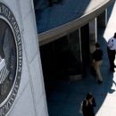 Суд обязал SEC передать Ripple записи Уильяма Хинмана по статусу ETH