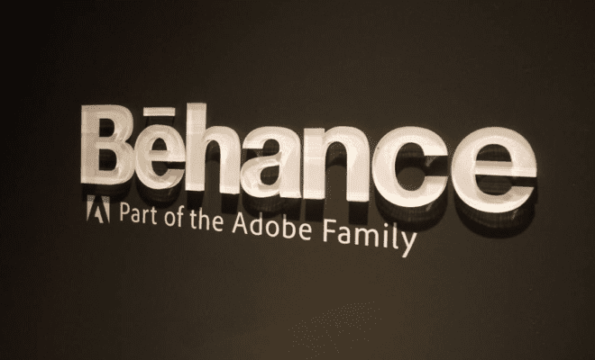 Adobe Behance начнет поддержку кошелька Phantom