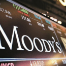 Moody's понизило рейтинг Coinbase из-за резкого падения выручки